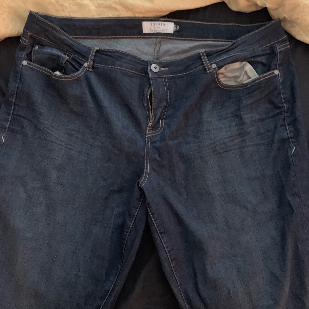 Torrid Curvy Skinny Jeans Dark Wash- extra tall